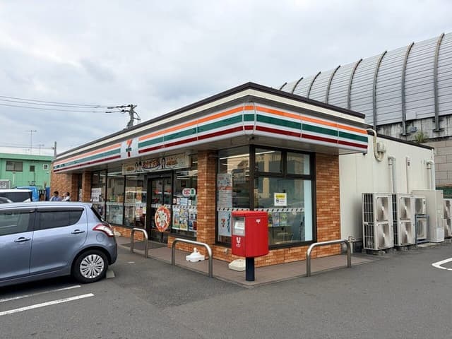 コンビニ