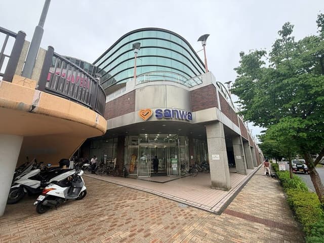 スーパー