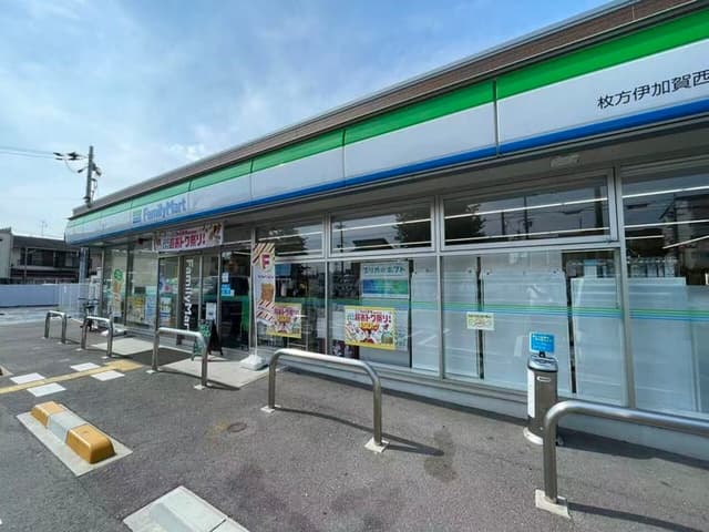 コンビニ