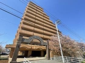 ライオンズガーデン松山紅葉町