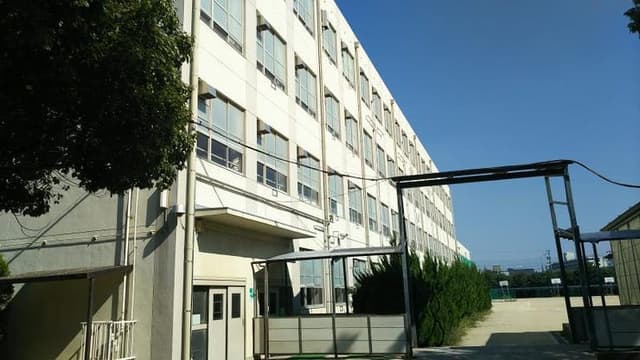 中学校