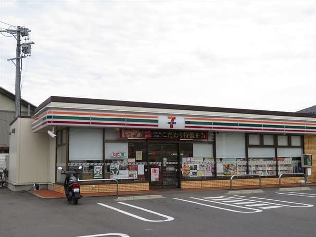 コンビニ