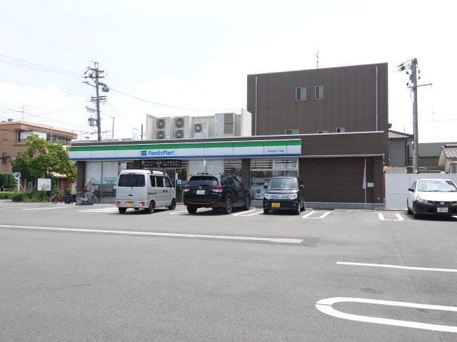 コンビニ