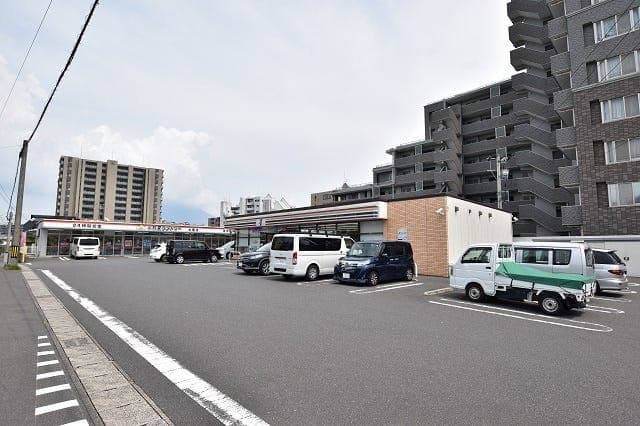 コンビニ