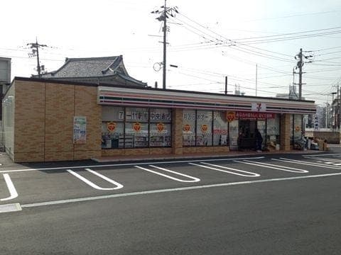 コンビニ