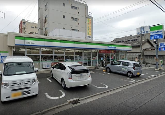 コンビニ