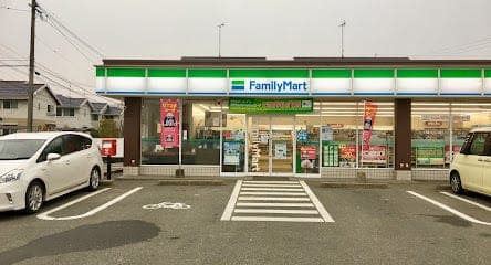 コンビニ