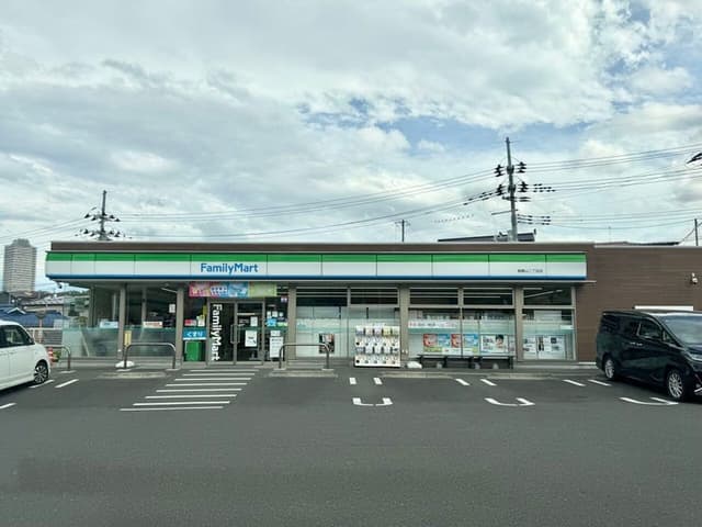 コンビニ