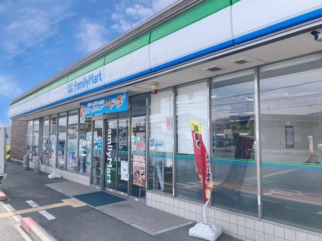 コンビニ