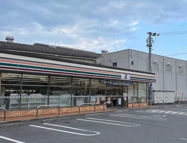 コンビニ