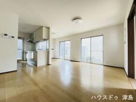 津島市宇治町字茶ノ里　中古一戸建て