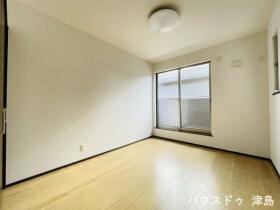 津島市宇治町字茶ノ里　中古一戸建て