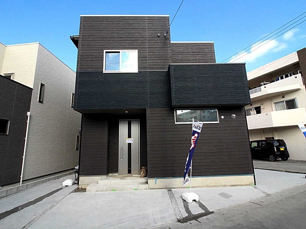 沖縄県那覇市首里鳥堀町4丁目の新築一戸建て 4798万円 の不動産 住宅の物件詳細 ハウスドゥ Com Sp スマートフォンサイト 沖縄県那覇市首里鳥堀町4丁目の新築一戸建て 4798万円 の不動産 住宅の物件詳細 ハウスドゥ Com Sp スマートフォンサイト
