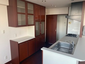 ラドーニ甚目寺大地の館