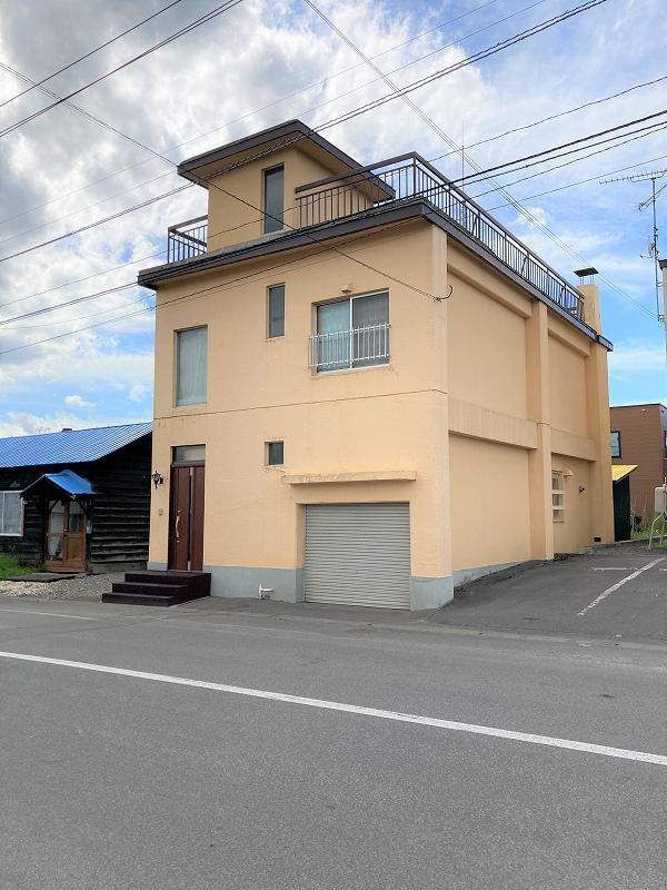 北海道旭川市緑町１９丁目の中古一戸建て 790万円 の不動産 住宅の物件詳細 ハウスドゥ Com Sp スマートフォンサイト