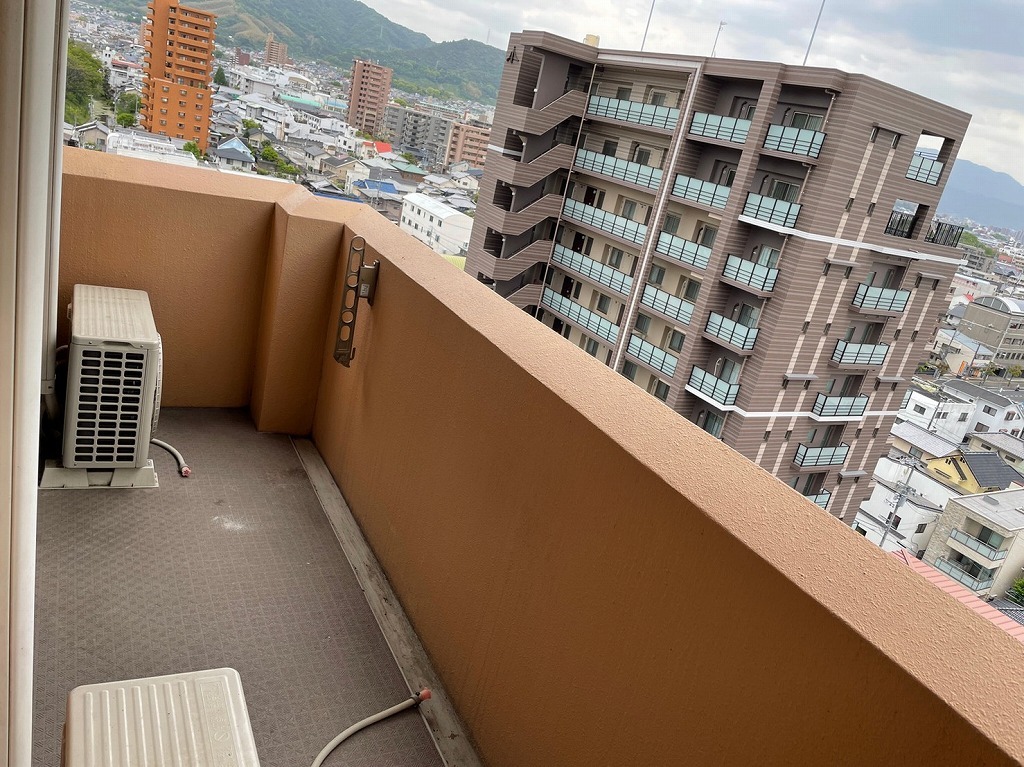 愛媛県松山市岩崎町２丁目の中古マンション 1990万円 の不動産 住宅の物件詳細 ハウスドゥ Com Sp スマートフォンサイト