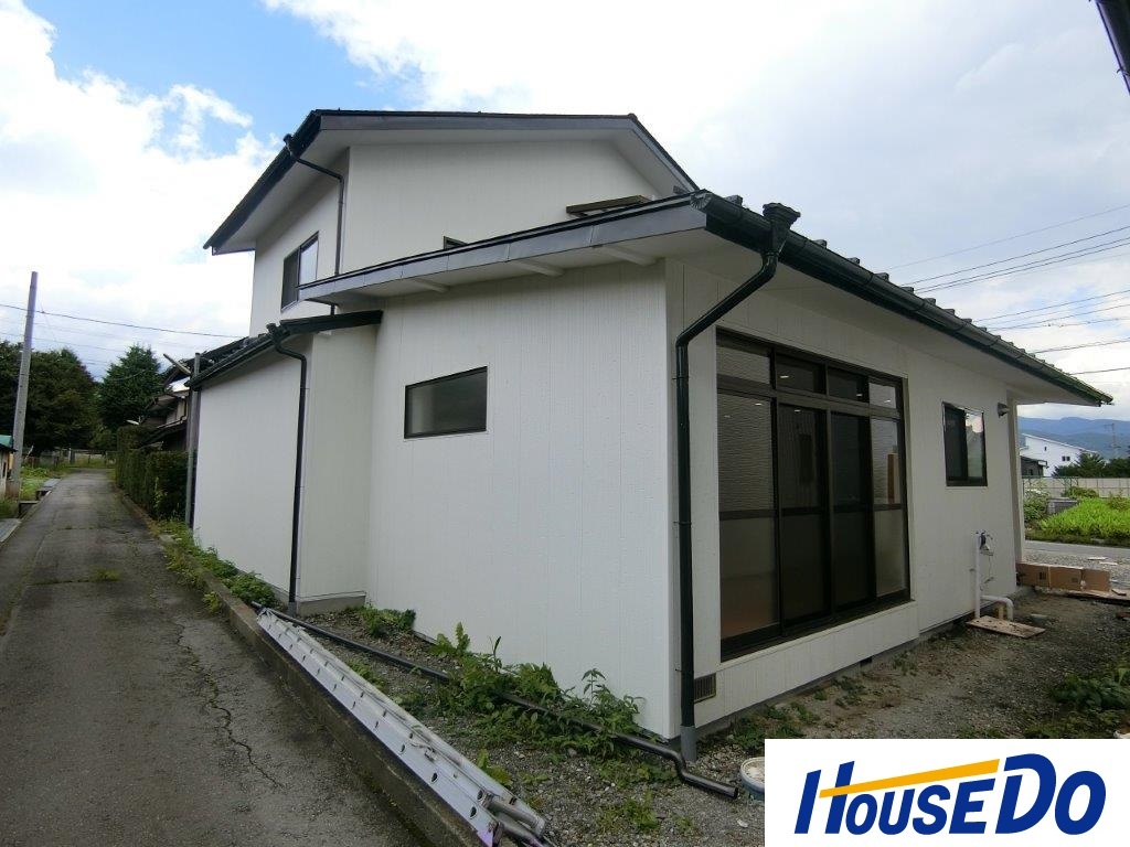 長野県岡谷市今井の中古一戸建て 1998万円 の不動産 住宅の物件詳細 ハウスドゥ Com スマートフォンサイト 長野県岡谷市今井の中古一戸建て 1998万円 の不動産 住宅の物件詳細 ハウスドゥ Com スマートフォンサイト