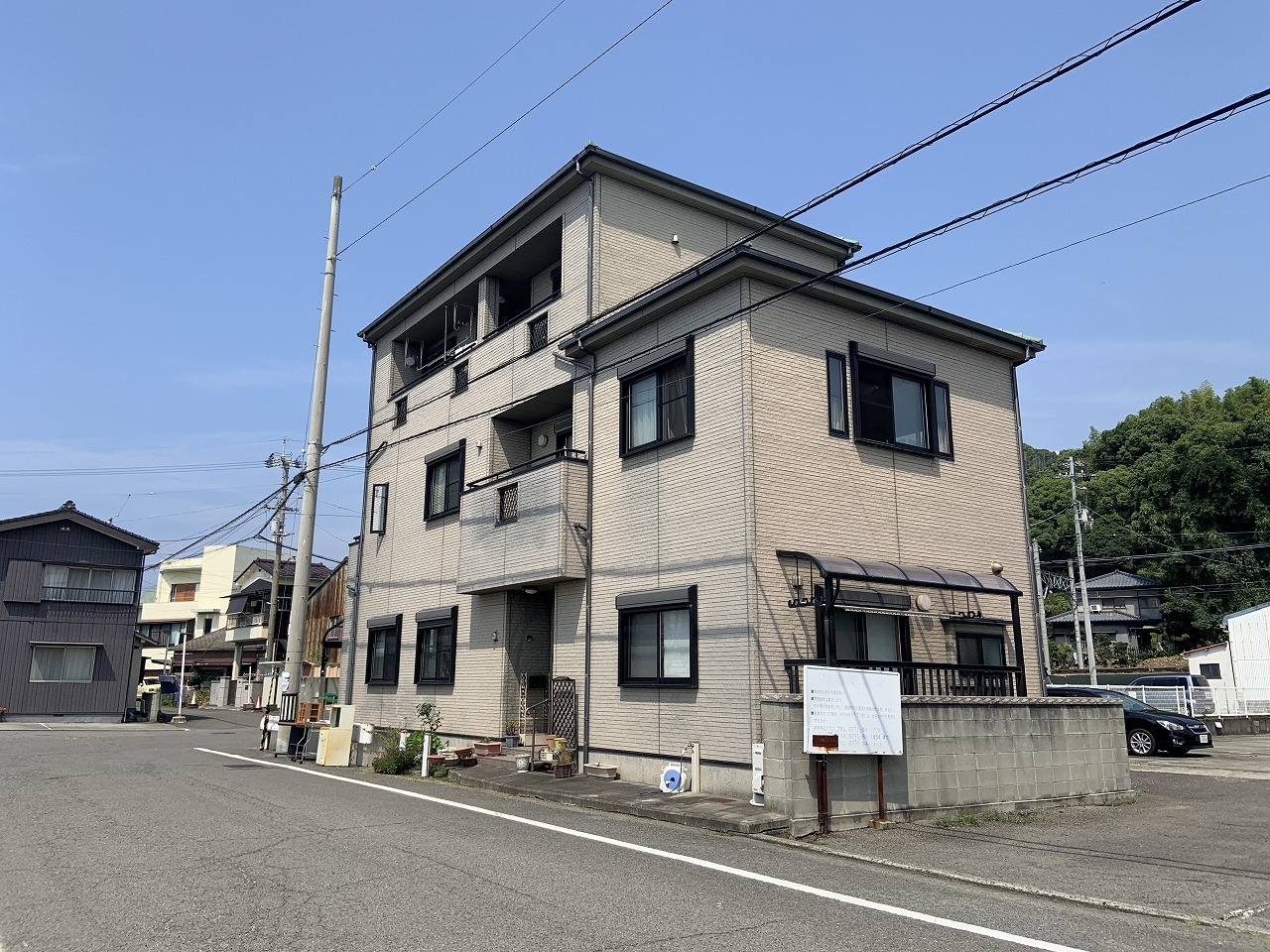 愛媛県松山市高浜町１丁目の中古一戸建て 00万円 の不動産 住宅の物件詳細 ハウスドゥ Com スマートフォンサイト