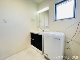 ※●愛西市草平町江ノ田　中古一戸建て