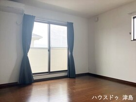 ●愛西市諏訪町郷西　中古一戸建て
