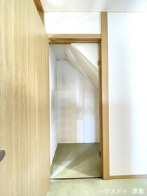 愛西市大井町宮新田　中古一戸建て