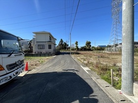 ◇津島市下新田町5丁目　全3区画　2号地　建築条件なし土地
