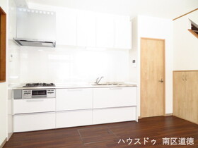 名古屋市南区三条2丁目　中古一戸建て
