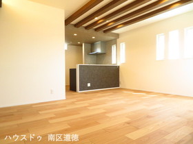 名古屋市南区鶴田1丁目　新築一戸建て