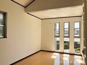 津島市神守町字こがね　中古一戸建て