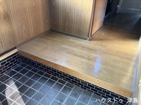 愛西市大野町未　中古一戸建て