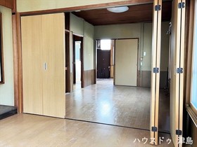 愛西市大野町未　中古一戸建て