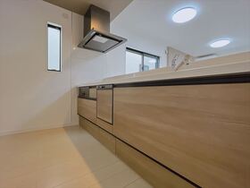 名古屋市熱田区三番町　全5棟　2号棟　未入居一戸建て