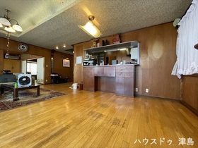 ●津島市今市場町3丁目　中古一戸建て