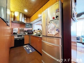 ●津島市今市場町3丁目　中古一戸建て