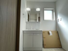 ＊一宮市浅井町　全5棟　1号棟　未入居一戸建て