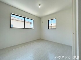 ○愛西市町方町南堤外　全1棟　新築一戸建て