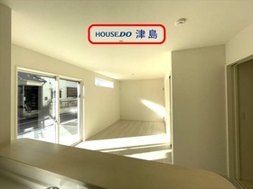 リナージュ愛西市小津町江新田　全1棟　新築一戸建て