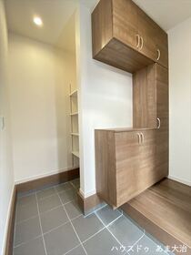 ○Livele Garden S大治町北間島宮東　全3棟　2号棟　新築一戸建て