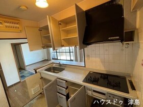 ユーハウス第２津島