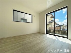 津島市蛭間町字喜多神　全1棟　新築一戸建て
