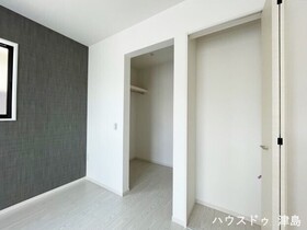 津島市蛭間町字喜多神　全1棟　新築一戸建て