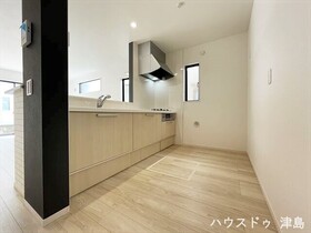 津島市蛭間町字喜多神　全1棟　新築一戸建て