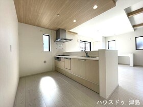 愛西市町方町1期　全1棟　新築一戸建て