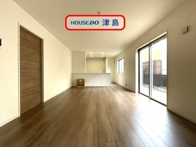 津島市常盤町4丁目　全4棟　2号棟　新築一戸建て　