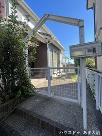 ●蟹江町今本町通　中古一戸建て