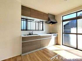 ○大治町鎌須賀郷前　中古一戸建て