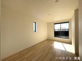 ○クレイドルガーデン津島市神守町第7　全3棟　2号棟　新築一戸建て