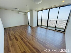 ザ・シーン城北アストロタワー