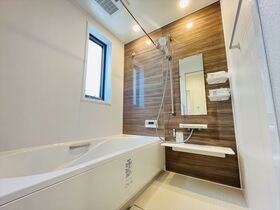 桑名市陽だまりの丘4丁目　中古一戸建て