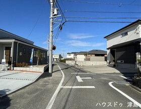 愛西市二子町上丸島　中古一戸建て